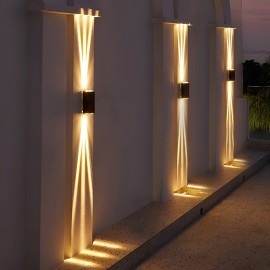 Waterproof Outdoor 3 Beams Wall Light Outdoor Landscape Lights Garden Patio Back Yard Front Door Wall Lamp
