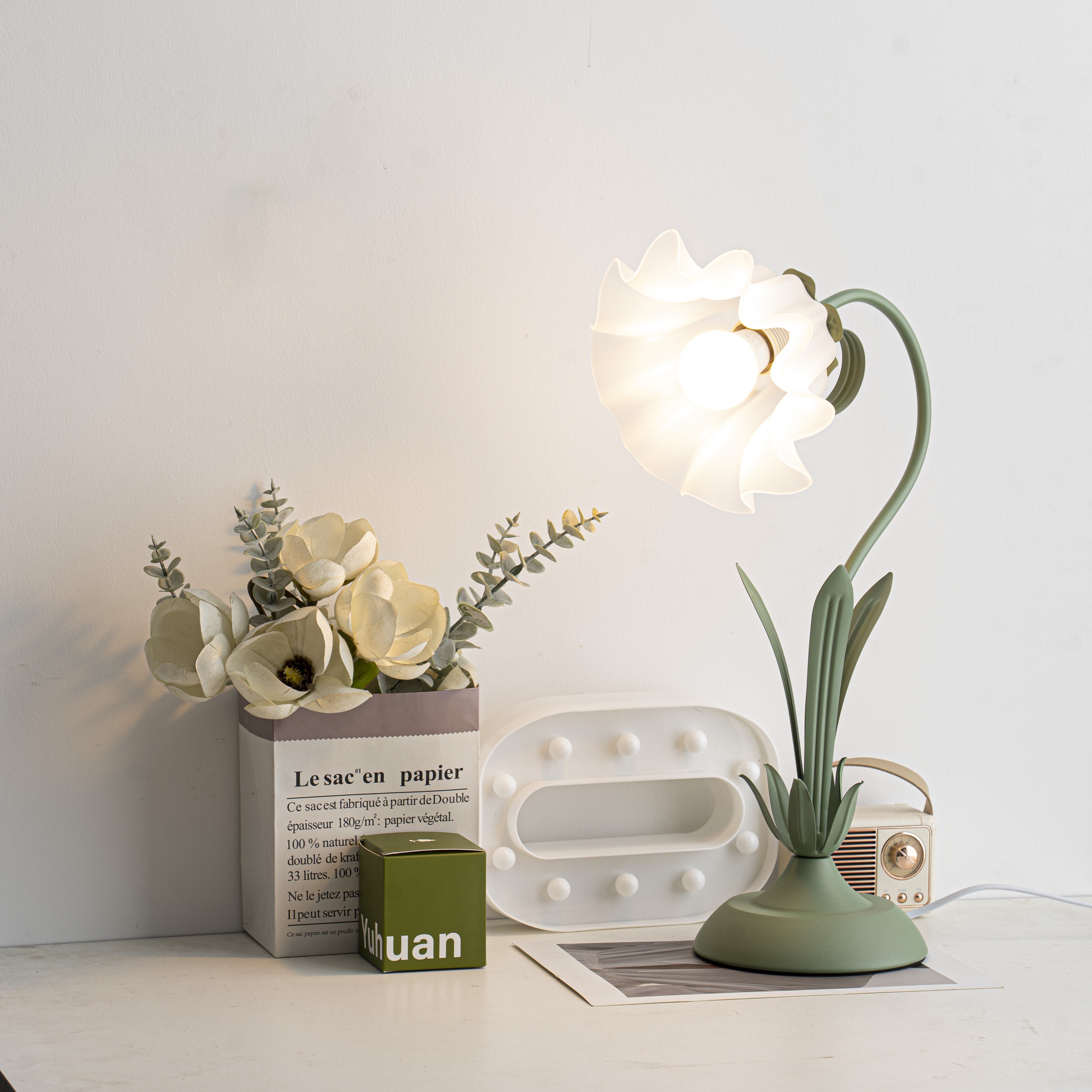 rustic single head desk lamp with barrel shade oil rubbed efficient usb powered light with tricolor dimming downlight for bedroom switch control no battery included details 1